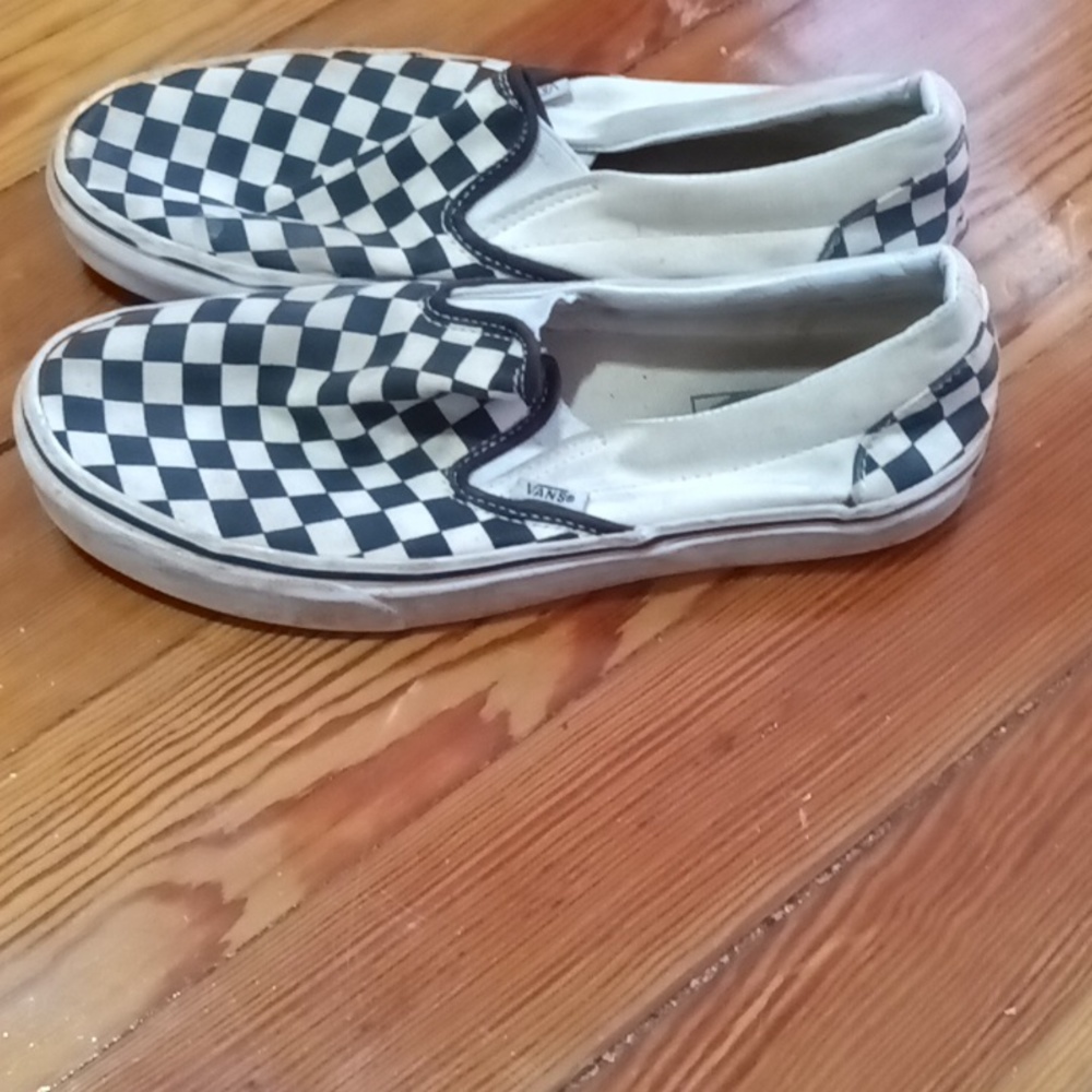 Shoes - Picture 2 of 2